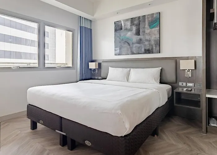 Luxury - The Residences Bgc Taguig Manila